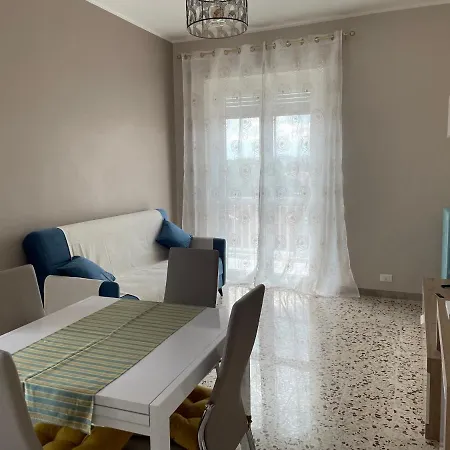 Apartment Rosa E O Lavoro