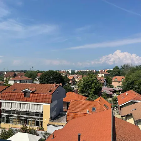 Rosa E O Lavoro Apartment *