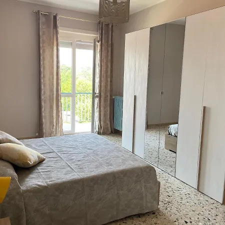 Rosa E O Lavoro Apartmán Nichelino