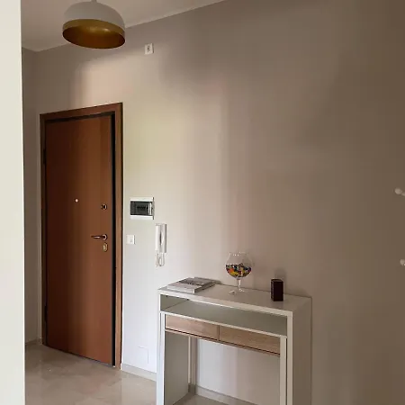 Apartment Rosa E O Lavoro Nichelino